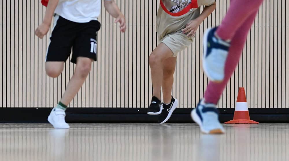 Mit den Bewegungscoaches sollen Kinder im Alter von fünf bis zehn Jahren erreicht werden. (Symbolbild) / Foto: Bernd Weißbrod/dpa