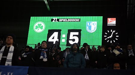 Zum zweiten Mal in der Saison trennen sich Fürth und Magdeburg 4:5 / Foto: Jens Niering/dpa