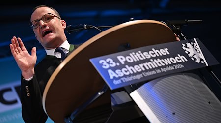 Spahn wirft AfD in Apolda Vetternwirtschaft und Scheinbeschäftigung vor