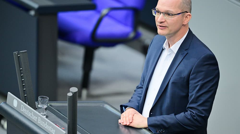 Thüringens AfD-Co-Chef Stefan Möller schließt eine Kandidatur für den Bundesvorstand seiner Partei nicht aus. (Archivbild) / Foto: Sebastian Christoph Gollnow/dpa