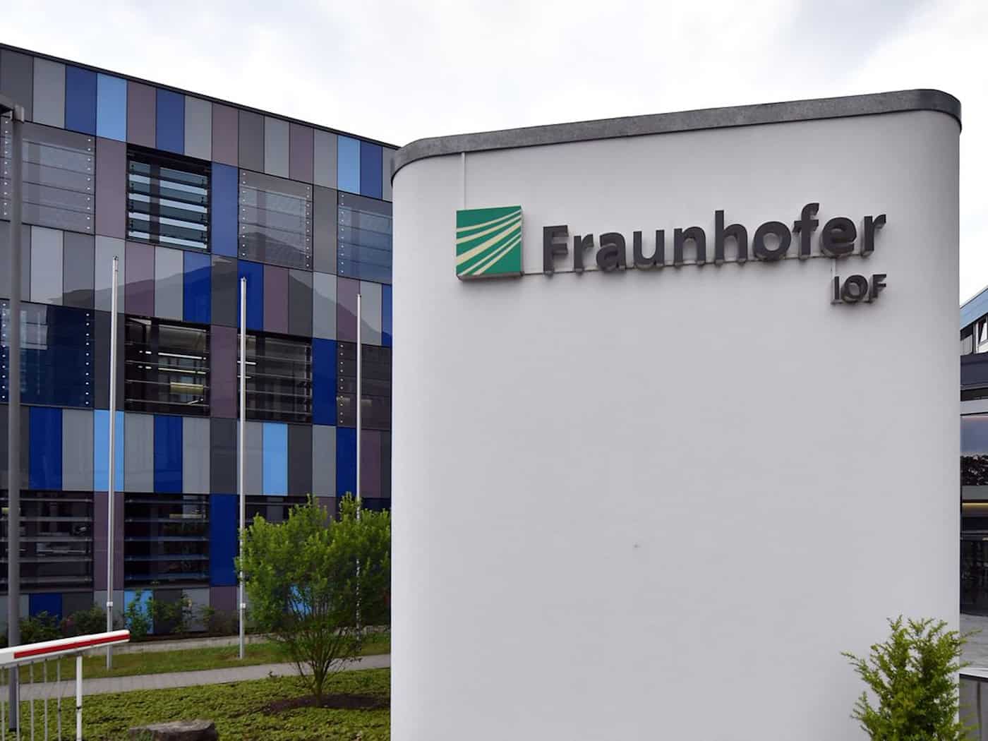 Neubau am Fraunhofer-IOF in Jena eingeweiht – 30 Millionen Euro für Optik- und Photonik-Forschung