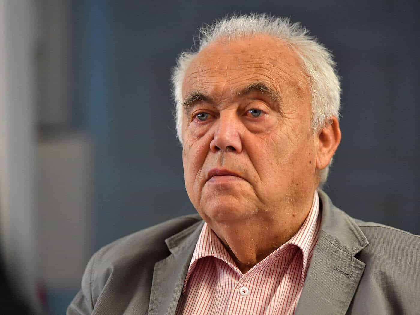 Der Vorsitzende der jüdischen Landesgemeinde, Reinhard Schramm, sieht im Iran-Krieg auch eine Chance. (Archivbild) / Foto: Martin Schutt/dpa-Zentralbild/dpa