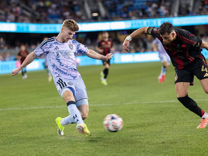 Timo Werner (l) bereitete das zweite Tor für San José vor. / Foto: Jeff Mulvihill Jr./ZUMA Press Wire/dpa