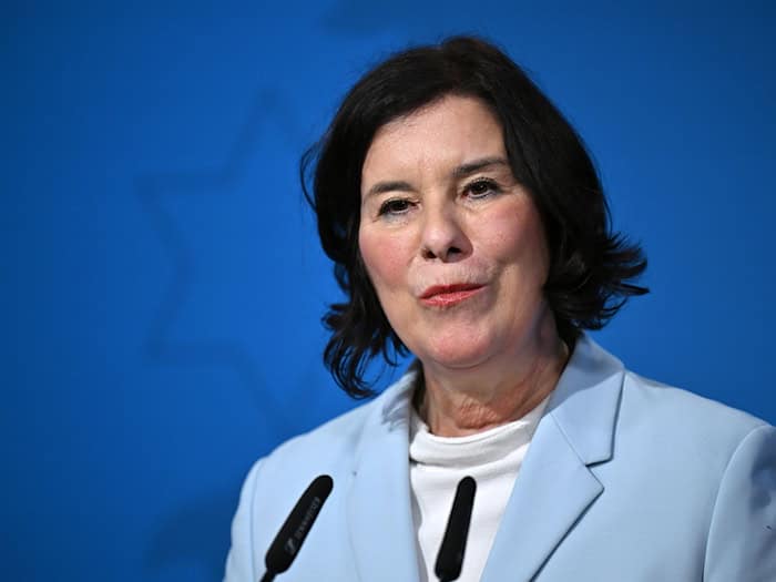 Wirtschaftsministerin Colette Boos-John (CDU) plädiert für mehr Vernetzung. (Archivbild) / Foto: Martin Schutt/dpa