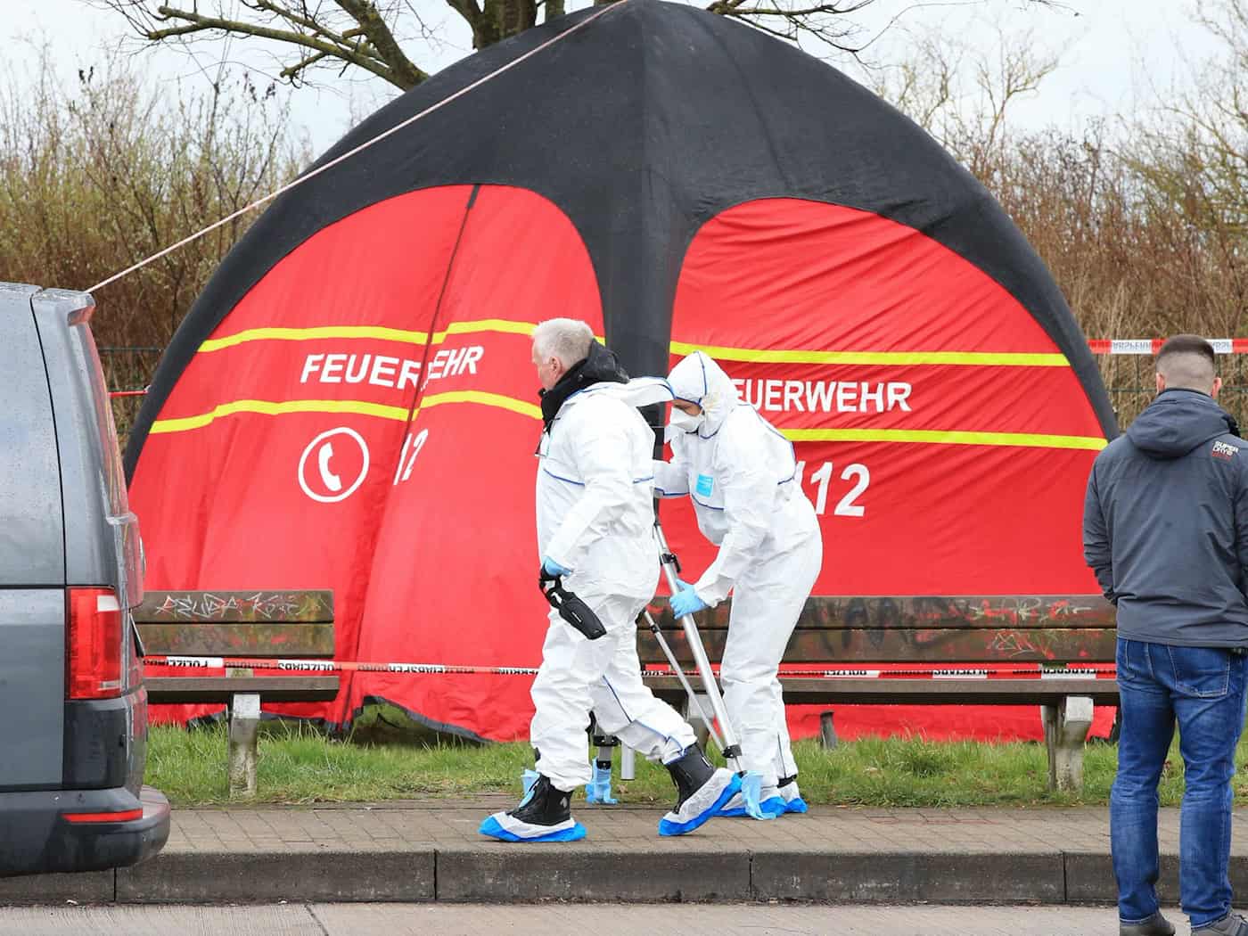 Auf einem Autobahnrastplatz an der A38 ist eine männliche Leiche gefunden worden. / Foto: Silvio Dietzel/dpa