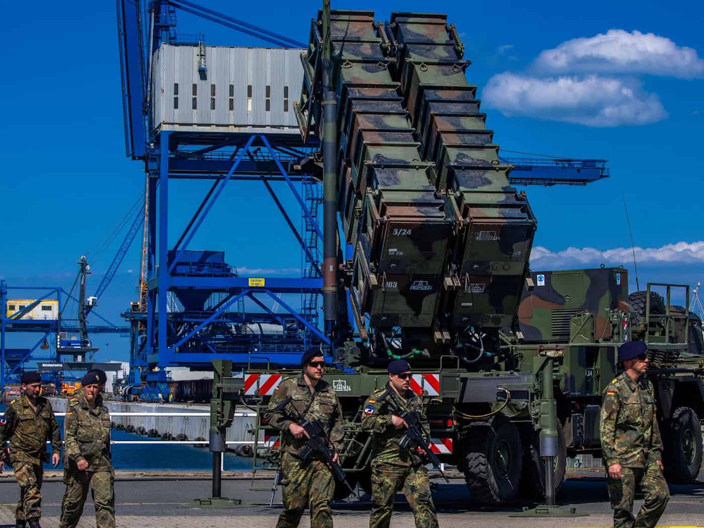 Ein Patriot-Flugabwehrsystem bei einer Bundeswehrübung - in dem System sind auch Vincorion-Komponenten verbaut. / Foto: Jens Büttner/dpa