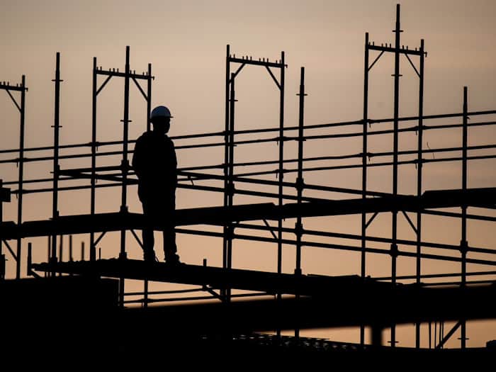 Noch nie waren in Thüringen weniger Menschen berufstätig als 2025. (Symbolbild) / Foto: Julian Stratenschulte/dpa