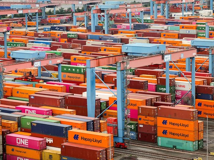 Thüringen hat 2025 weniger exportiert (Illustration). / Foto: Christian Charisius/dpa