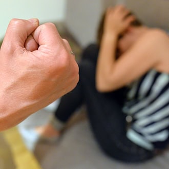 Der Weiße Ring steht Kriminalitätsopfern mit Beratung, Begleitung und finanzieller Hilfe zur Seite. (Symbolbild) / Foto: Maurizio Gambarini/dpa