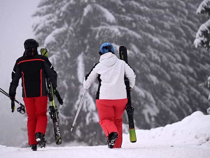 Üppige Schneefälle freuten die Skifahrer in diesem Winter. (Archivbild) / Foto: Martin Schutt/dpa
