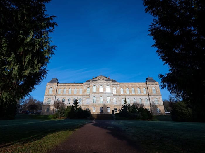 Um Erfindungen und Ideen, die aus Gotha stammten, ging es in der Sonderausstellung «Gotha Genial?!» im Herzoglichen Museum. (Archivbild) / Foto: Jacob Schröter/dpa