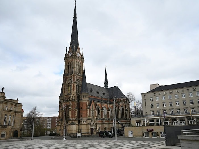 Wegen gestiegener Kosten für Fernwärme bleibt die Kirche dieses Jahr zu Ostern geschlossen. / Foto: David Hammersen/dpa