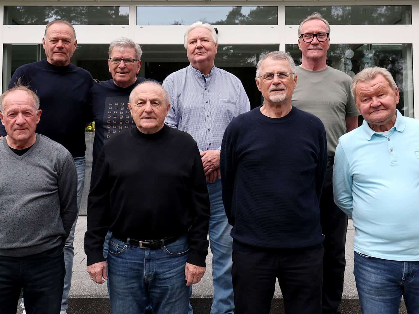 Erstmals nach 50 Jahren kommen acht Fußball-Olympiasieger zusammen. / Foto: Bernd Wüstneck/dpa