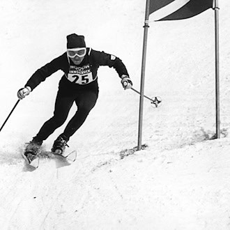 Eberhard Riedel bei den Olympischen Spielen 1964 in Innsbruck. (Archivbild) / Foto: picture-alliance / dpa