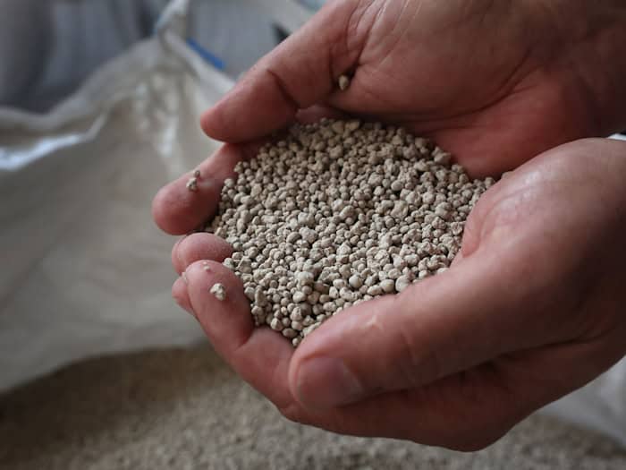 Düngemittel für die Landwirtschaft sind zu sehen, wie es auch in Gera gestohlen worden sind. (Symbolbild) / Foto: Karl-Josef Hildenbrand/dpa