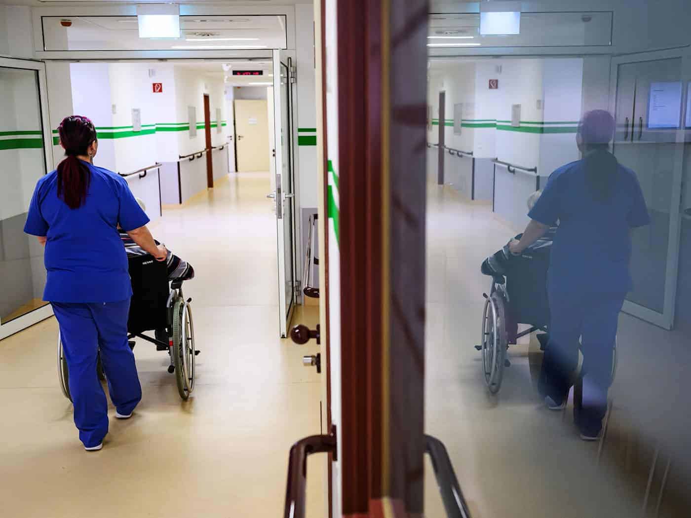 Die Krankenhäuser in Thüringen warnen vor Verschlechterungen für Patienten durch das geplante Sparpaket in der gesetzlichen Krankenversicherung (Symbolfoto). / Foto: Hendrik Schmidt/dpa