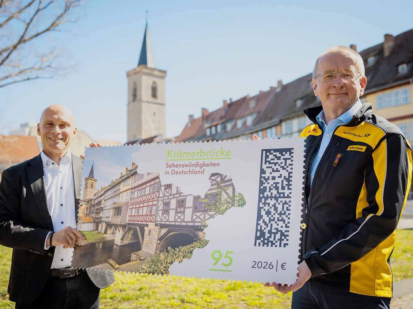 Das Bundesfinanzministerium gibt jährlich rund 50 Sondermarken heraus.  / Foto: Daniel Santana/Stadtverwaltung Erfurt/dpa