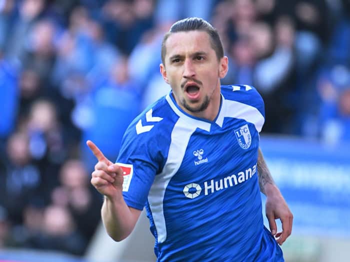 Magdeburgs Baris Atik traf zum 2:0 und legte das 3:1 auf. / Foto: Swen Pförtner/dpa