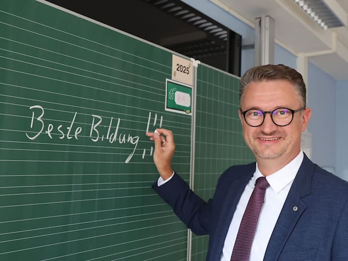 Thüringens Bildungsminister will Bildungs-ID und Landesinstitut nach Kanada-Vorbild