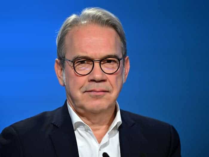 Der Rückgang bei der Zahl politisch motivierter Kriminalität erklärt sich Innenminister Georg Maier (SPD) vor allem auch damit, dass im vergangenen Jahr in Thüringen kein Wahljahr gewesen war. (Archivbild) / Foto: Martin Schutt/dpa