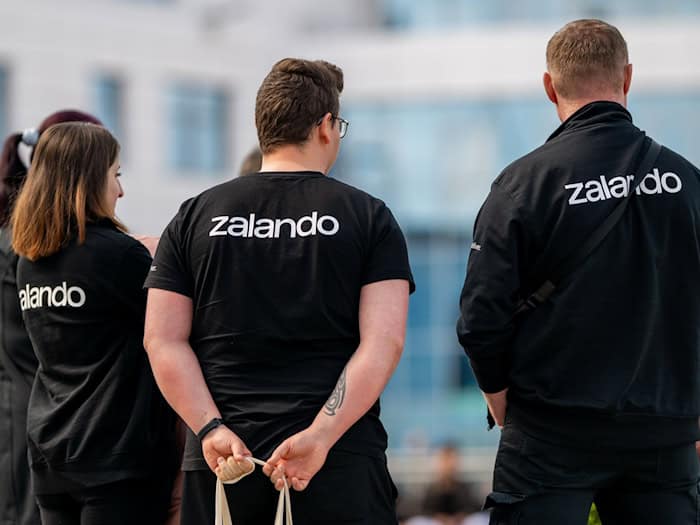 Streit um Einigungsstelle bei Zalando im Juni vor Gericht (Illustration). / Foto: Jacob Schröter/dpa