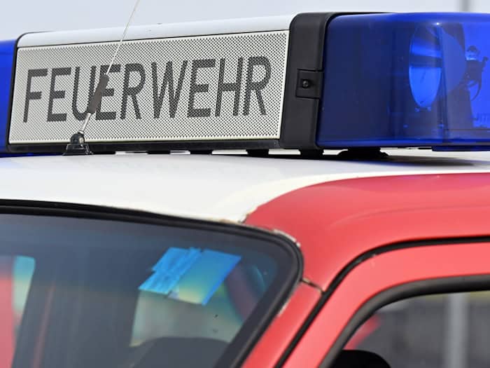 Der Schacht wurde Stück für Stück aufgebrochen und der 57-Jährige mit einer Schlaufe aus der Grube gezogen. (Symbolbild) / Foto: Martin Schutt/dpa-Zentralbild/dpa