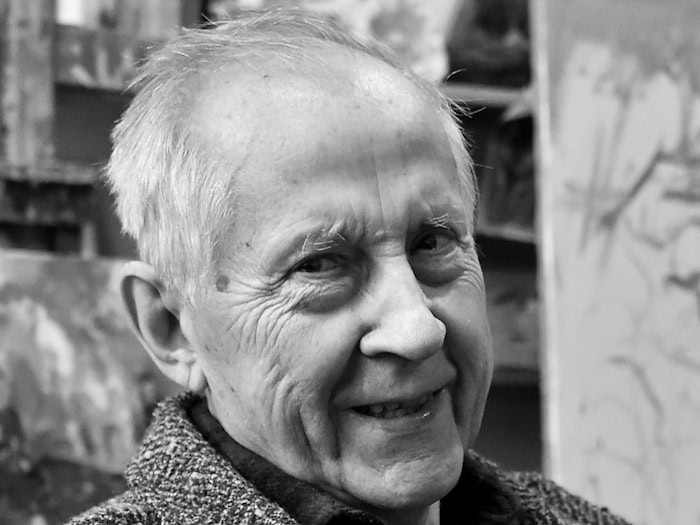Der Maler Harald Metzkes wurde 97 Jahre alt (Archivbild) / Foto: Bernd Settnik/dpa