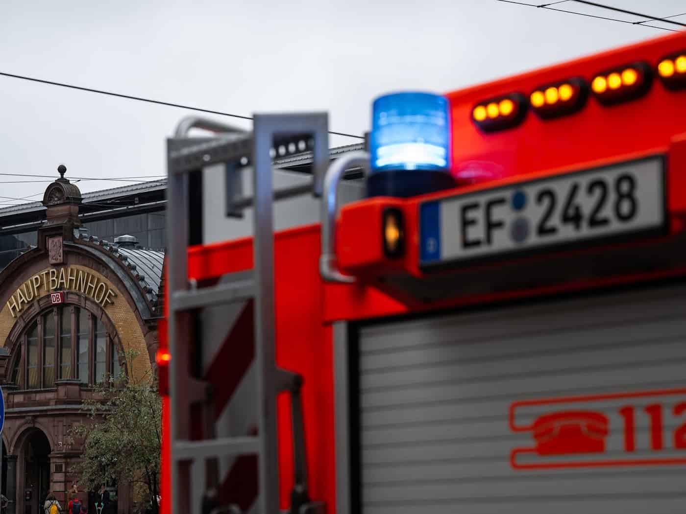 Die missbräuchliche Betätigung eines Feuerwehrmelders führte zum Fehlalarm. (Symbolbild) / Foto: Hannes P. Albert/dpa