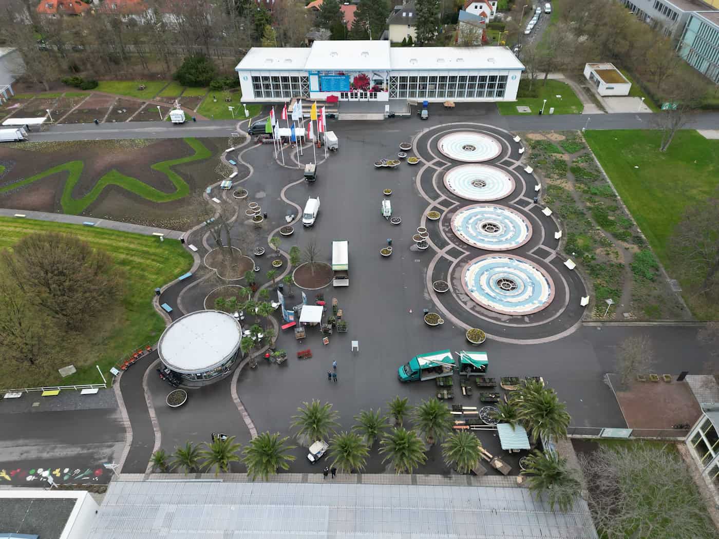 Fast 10.000 Menschen strömten am langen Pfingstwochenende in den Ega Park. (Archivbild) / Foto: Bodo Schackow/dpa