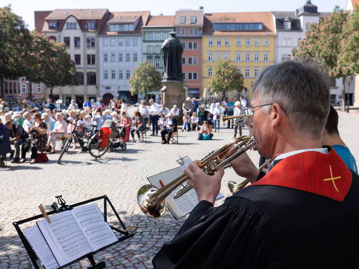 Das Pfingstwochenende ist in Thüringen prall gefüllt mit Gottesdiensten und kulturellen Veranstaltungen (Symbolbild). / Foto: Michael Reichel/dpa