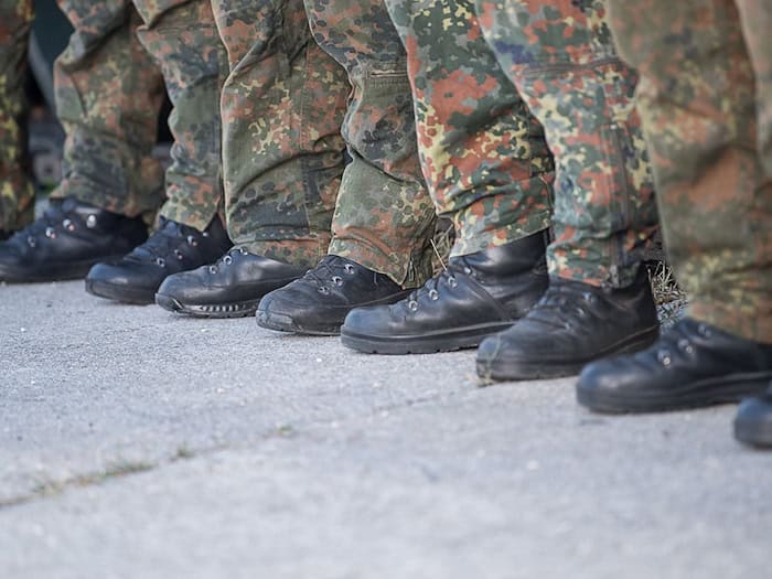 Das Musterungszentrum der Bundeswehr in Jena ist noch nicht eingerichtet, aber schon gibt es Streit darum. (Symbolbild) / Foto: Sebastian Gollnow/dpa