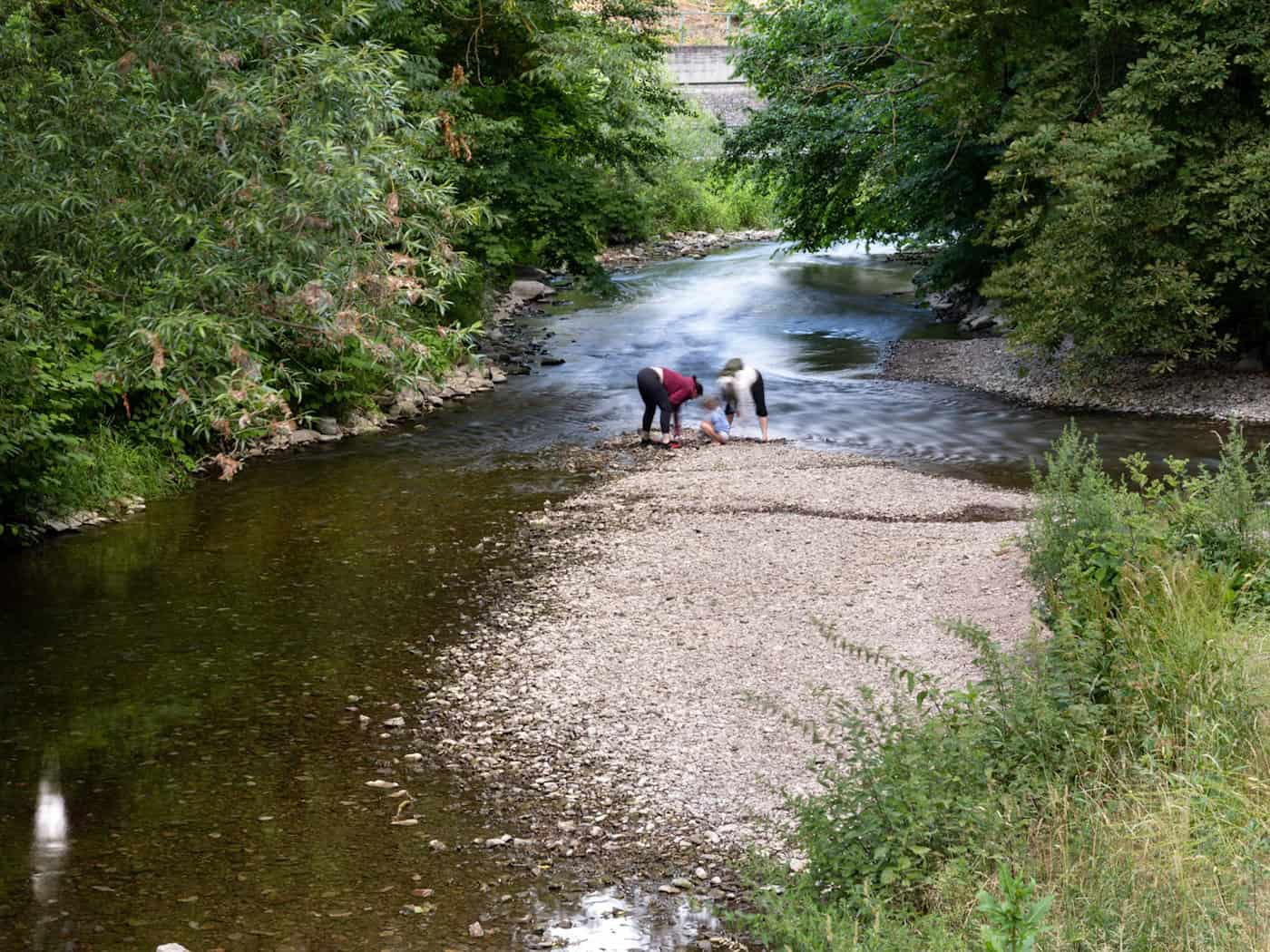 Weniger Wasser aus der Schmalwasser-Talsperre für den Fluss Apfelstädt. (Archivbild) / Foto: Michael Reichel/dpa
