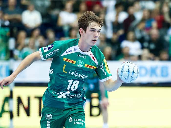 Staffan Peter und die Handballer des SC DHfK Leipzig kassierten in der Bundesliga eine Heimniederlage gegen Melsungen. (Archivbild) / Foto: Jan Woitas/dpa