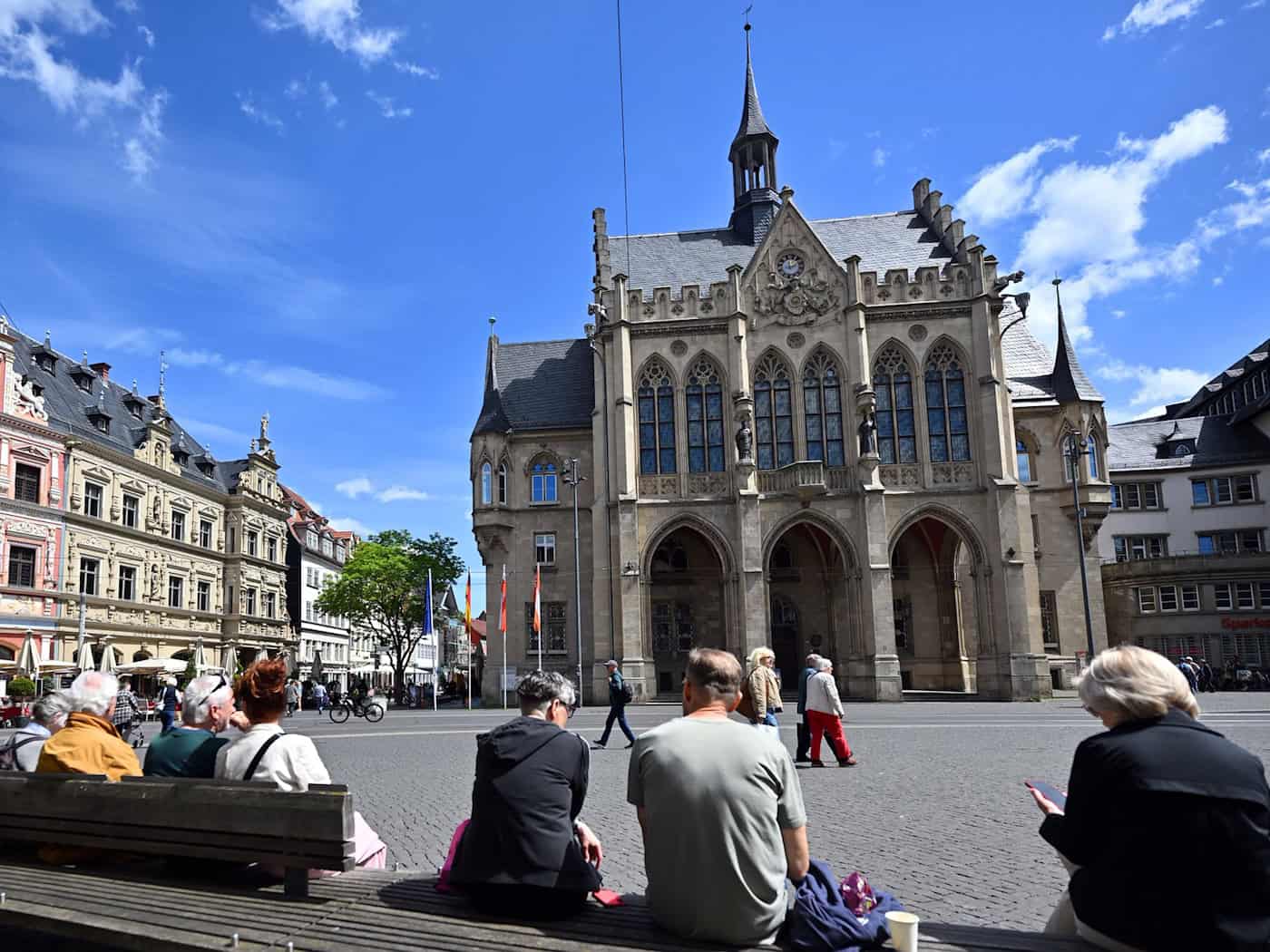 Es bleibt sonnig in Thüringen. (Symbolbild) / Foto: Martin Schutt/dpa