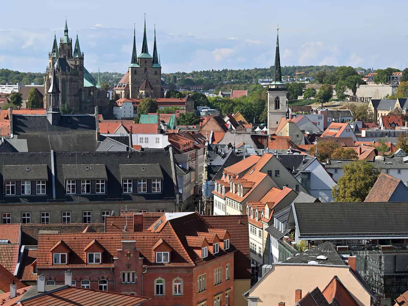 Insgesamt plant das Bündnis, vor dem Parteitag an 60.000 Haustüren in Erfurt zu klingeln. (Archivbild) / Foto: Martin Schutt/dpa