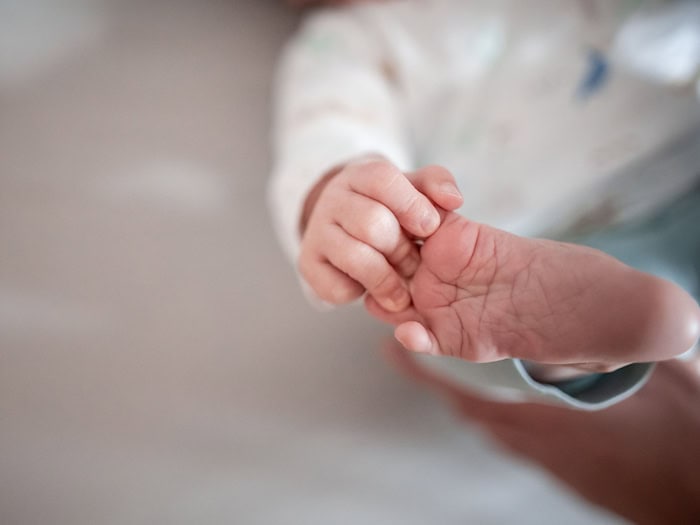 In Thüringen verteidigte ein Babyvorname den ersten Platz, ein anderer wurde abgelöst. (Symbolbild) / Foto: Fabian Strauch/dpa