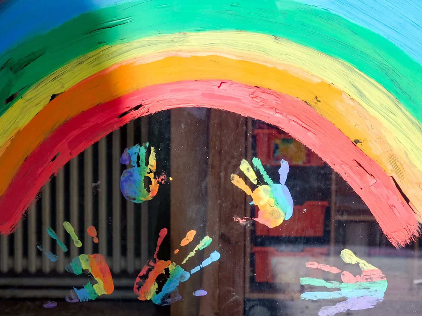 In Thüringen wurde eine Einigung zwischen CDU, BSW, SPD und Linke zum Kindergartengesetz im Bildungsausschuss besiegelt. (Symbolbild) / Foto: Jens Kalaene/dpa-Zentralbild/dpa