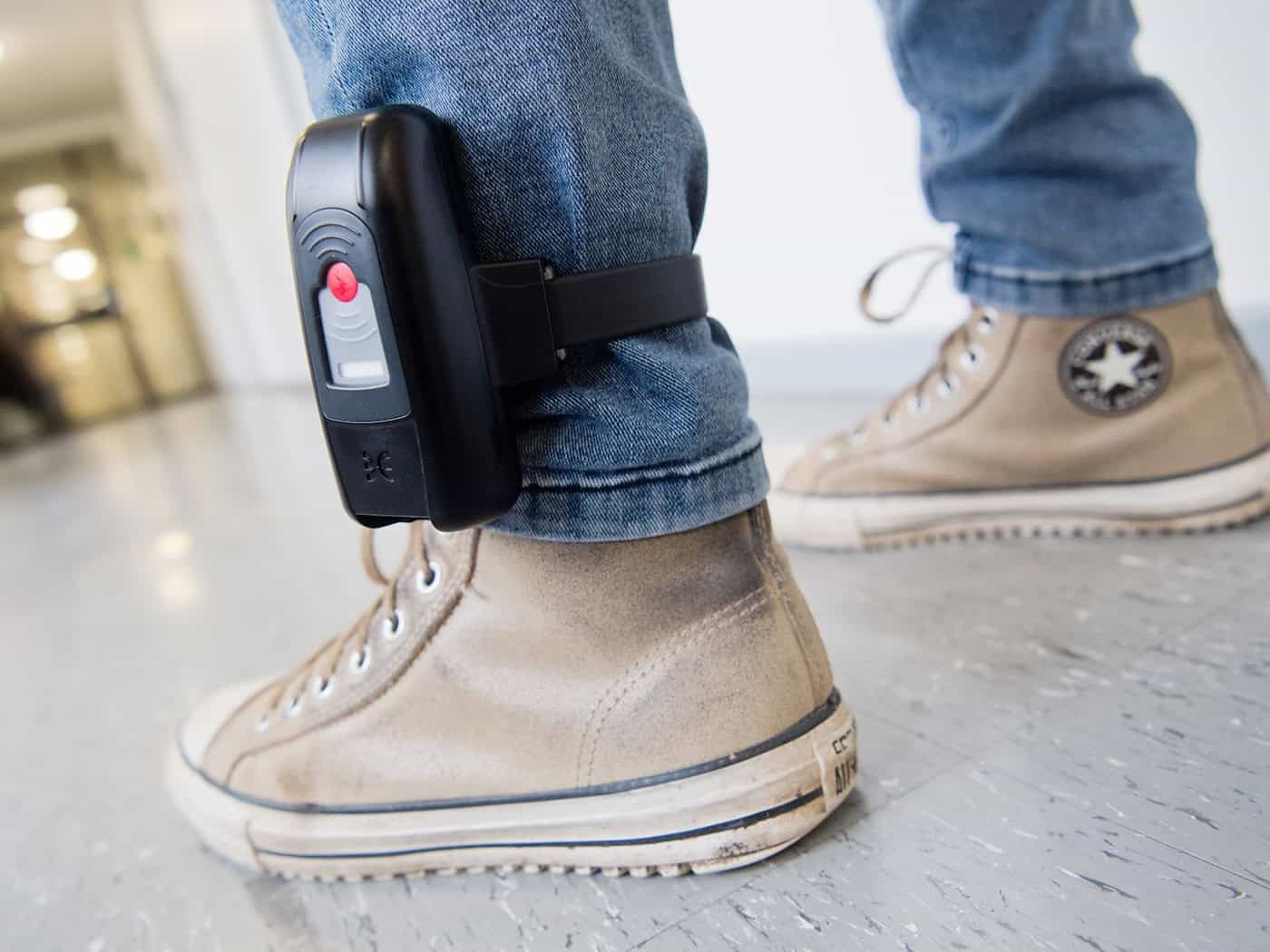 In Thüringen gab es laut der Justizministerin 2025 mehr als 3.300 Ermittlungsverfahren wegen häuslicher Gewalt. (Symbolbild) / Foto: Julian Stratenschulte/dpa
