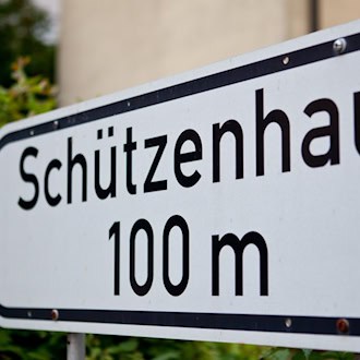 In Thüringen gibt es knapp 460 Schützenvereine. (Symbolbild) / Foto: Daniel Karmann/dpa
