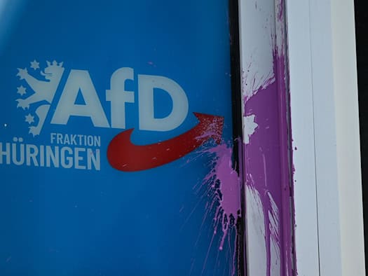 92 Angriffe auf Abgeordnetenbüros in Thüringen