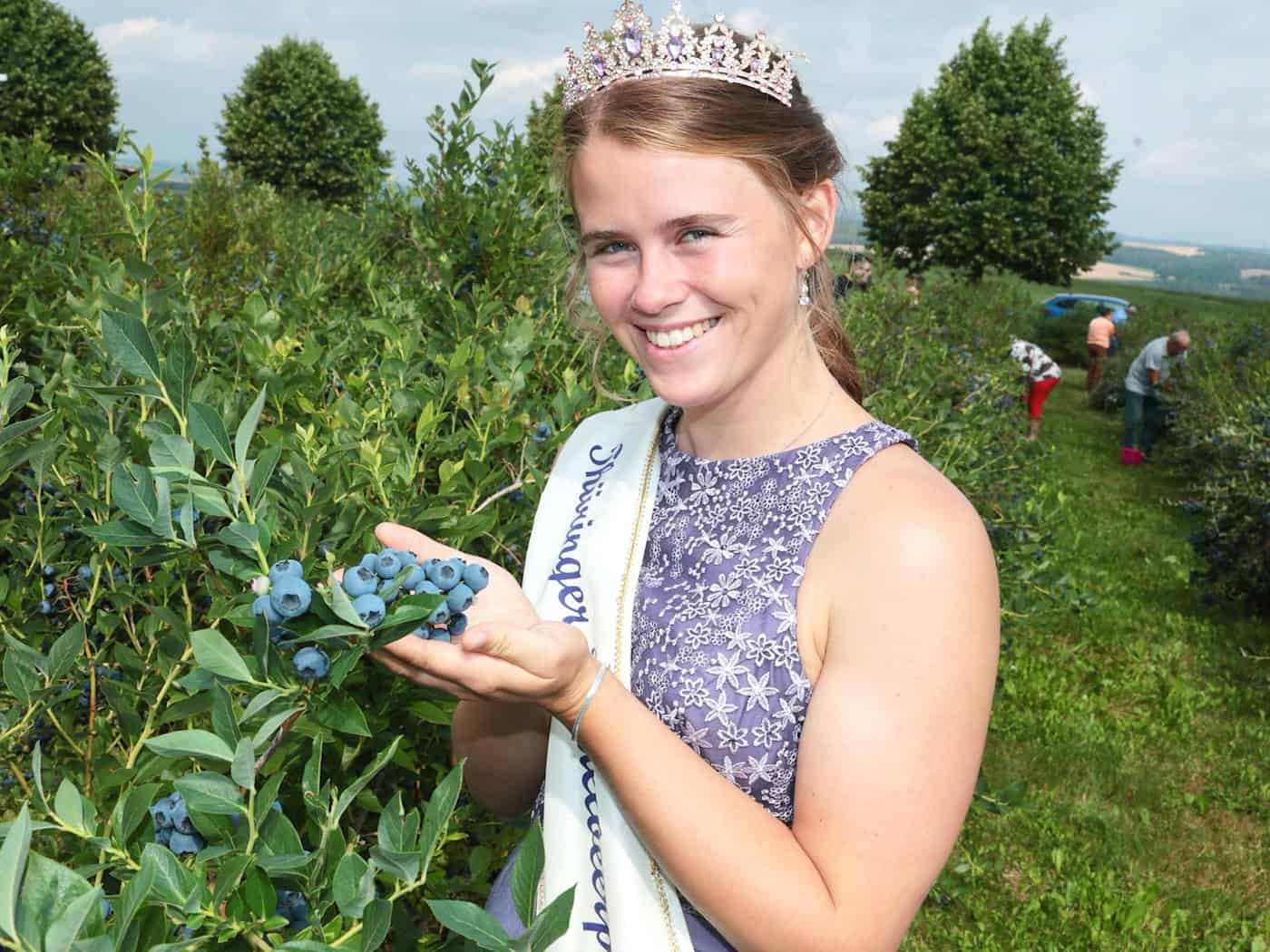 Beerenpflücken mit Prinzessin