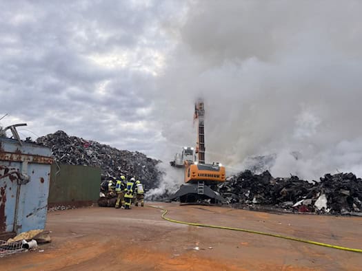 Brand auf Recyclinghof durch Selbstentzündung