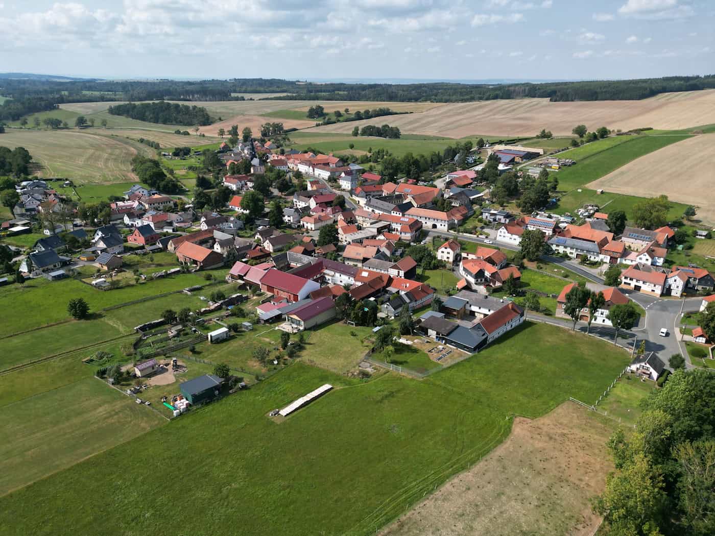 Thüringen testet in Pilotdörfern multifunktionale Dorfzentren mit Telemedizin und Behördenterminals
