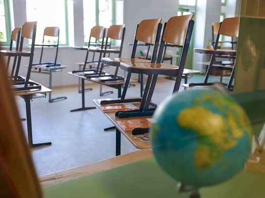 Letzter Schultag in Thüringen: 208.810 Schülerinnen und Schüler erhalten Zeugnisse