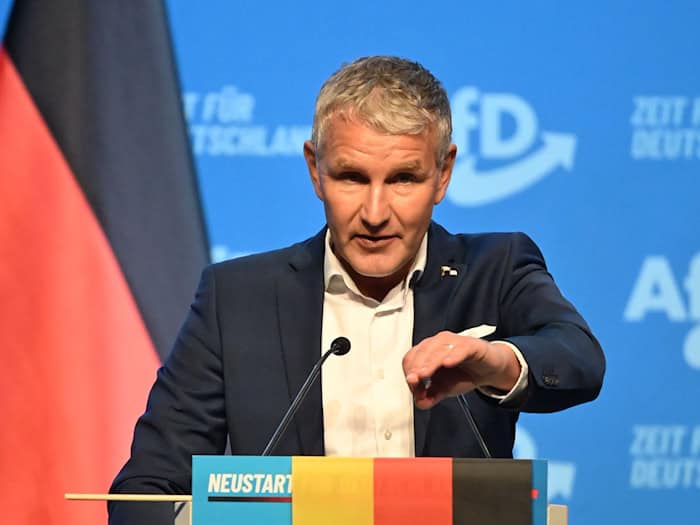 Thüringens AfD-Chef Björn Höcke sieht seine Partei auf dem Weg in Regierungsverantwortung. / Foto: Katharina Kausche/dpa