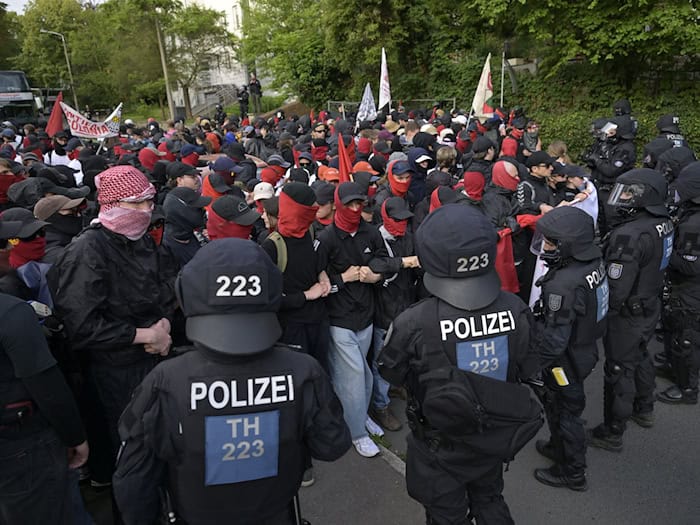 Für die Absicherung des AfD-Bundesparteitages waren mehrere Tausend Polizisten im Einsatz. (Archivbild)  / Foto: Jacob Schröter/dpa