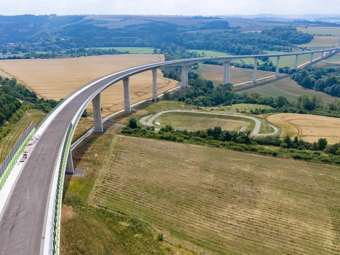 Saaletalbrücke bei Bad Kösen soll Ende des Jahres für den Verkehr freigegeben werden
