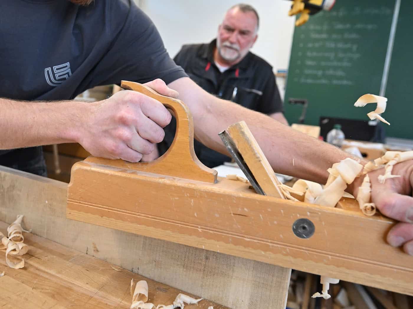 Voigt: Prüfen die Gründung eines Azubi-Werks in Thüringen