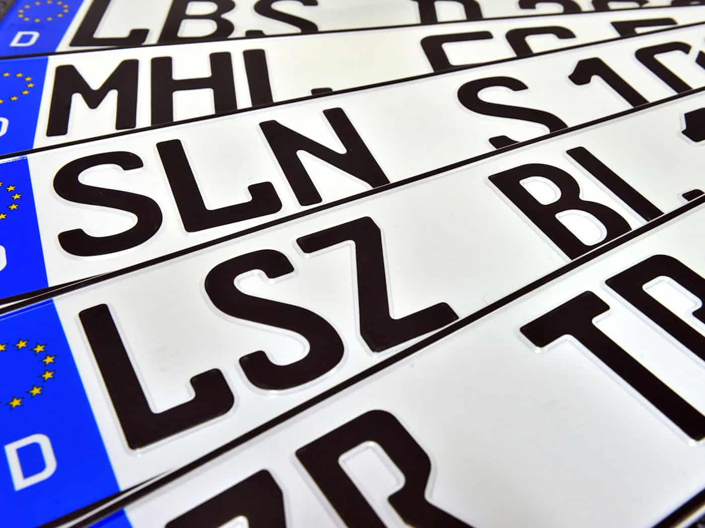 Mehr als 300.000 Fahrzeuge in Thüringen mit Alt- und Heimatkennzeichen