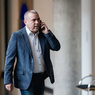 BSW-Spitze fordert Rücktritt von Mario Voigt und Ende der Brombeer-Koalition in Thüringen